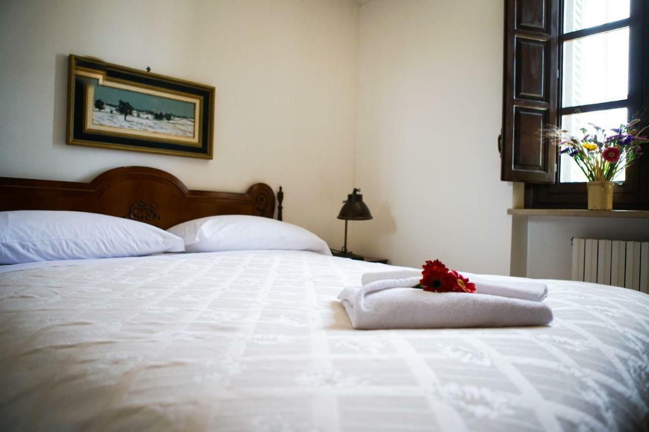Masseria Guadiano Vecchio Santa Lucia  外观 照片