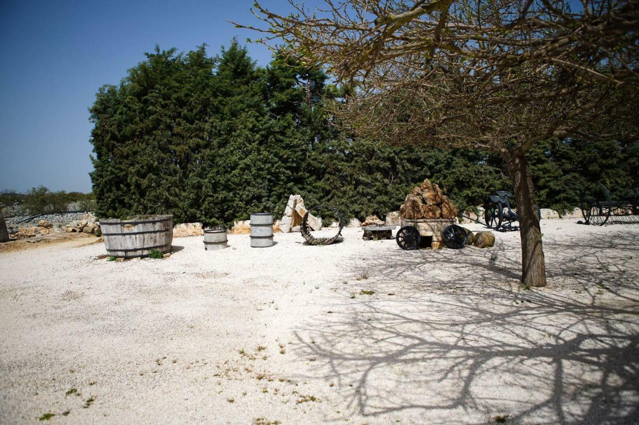 Masseria Guadiano Vecchio Santa Lucia  外观 照片